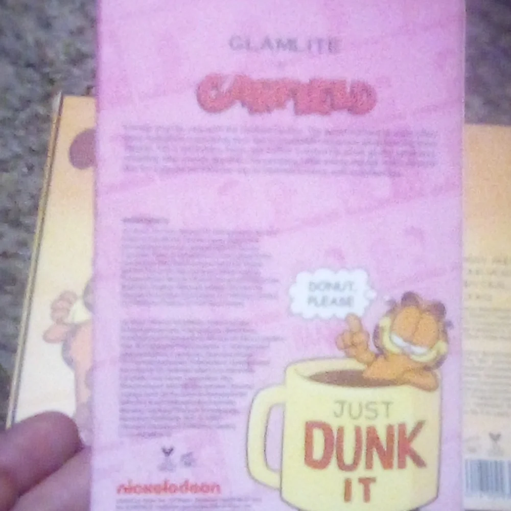 Glamlite x Garfield 4 PC Limited Edition Makeup Set